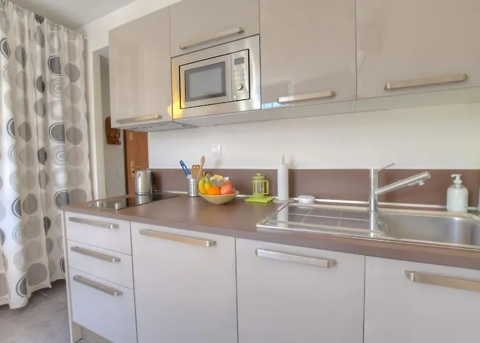 5 - Cosy In Old Apartamento *